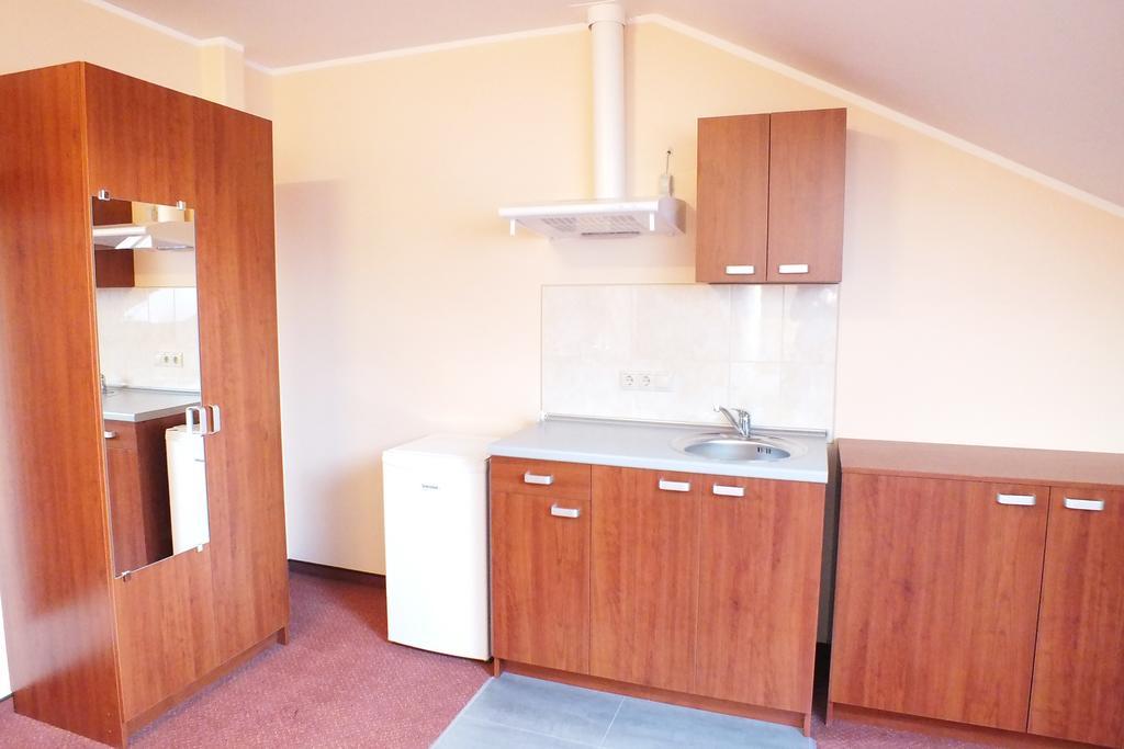Apalenis Hotel Riga Bilik gambar